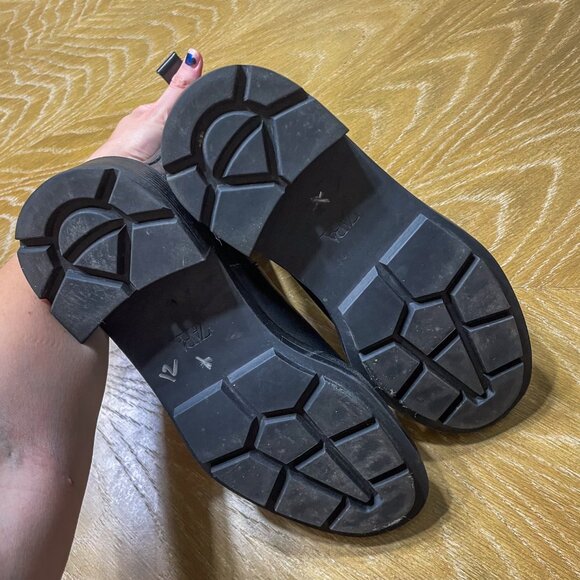 Zara Staple Black Chelsea Black Boots - Picture 5 of 9